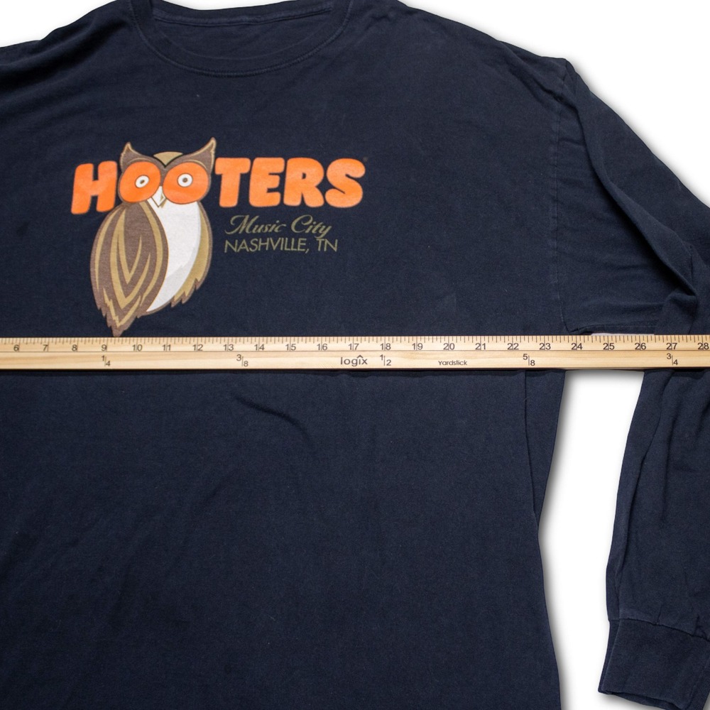 Hooters Long Sleeve Shirt Mens XL Black Nashville Music City Graphic Tee - Picture 4 of 5